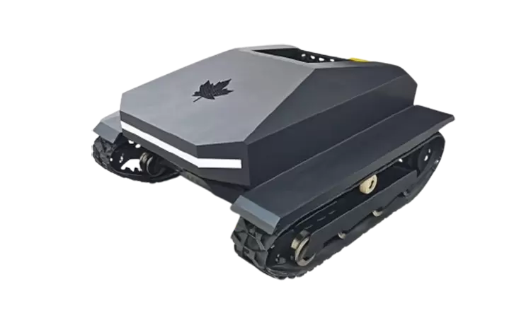 دليل المشتري الكامل لحلول جزازة العشب الروبوتية للمساحات الكبيرة